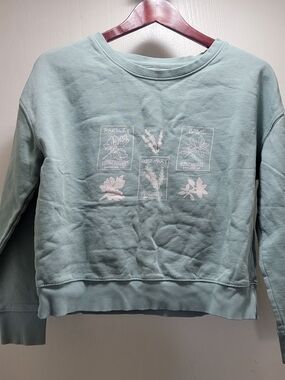 Pact Women's Sage Green Crewneck Sweater with Herbal Print